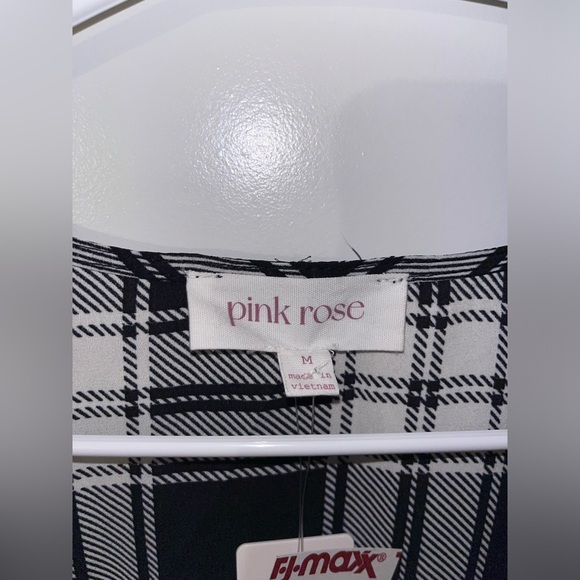 T.J. Maxx Sheer Tie-Front Top ✨ - Picture 3 of 4